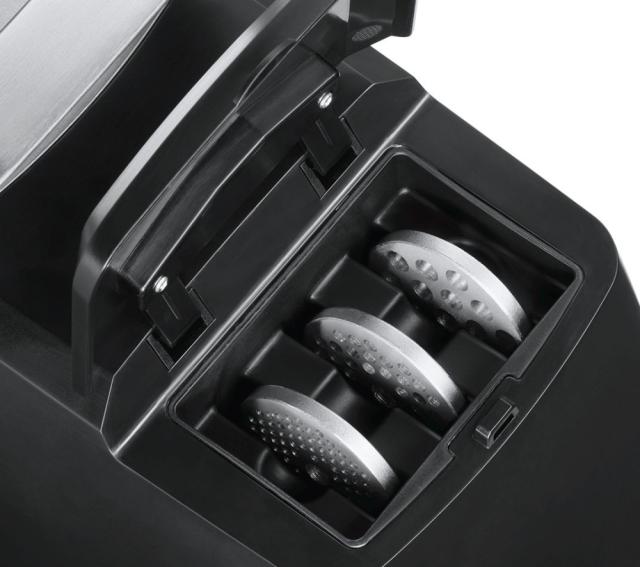 Месомелачка Bosch MFW68660, Meat mincer, ProPower, 800 W - 2000W, Discs: 3 / 4,8 / 8 mm, Sausage attachment, Fruit press attachmen, Kebbe attachment, Out: 4.3kg/min, Black