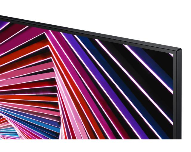 Монитор Samsung 32A700, 32" VA LED, 60 Hz, 5 ms GTG, 3840x2160, 300 cd/m2, Display Port 1.2, HDMI 2.0, USB, Black