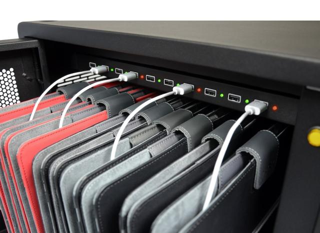 Зарядна станция PORT charging cabinet 20 tablets