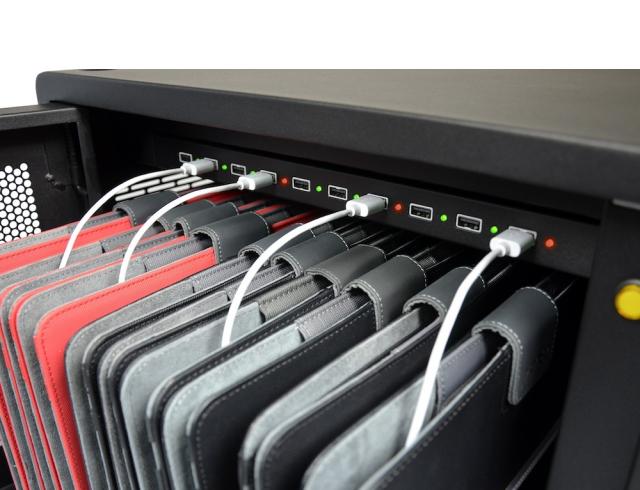 Зарядна станция PORT charging cabinet 30 tablets