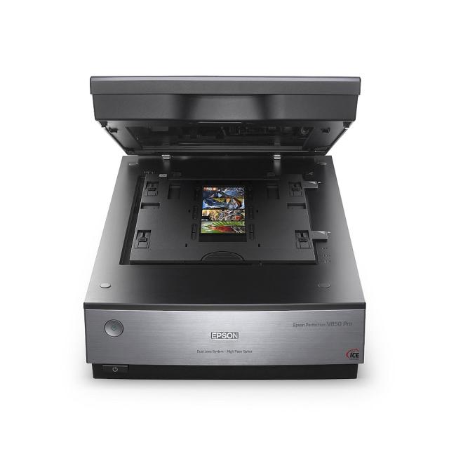 Скенер Epson Perfection V850 Pro + Epson Photo Paper Glossy 10x15cm 500 sheet
