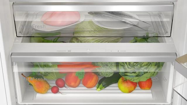 Хладилник Bosch KBN96VFE0, SER4, Built-in fridge-freezer, NoFrost, E, 193.5 x 70.8 cm, 383 l (285+98), 34 dB(A), VitaFresh XXL <0°C>, HC, flat hinge