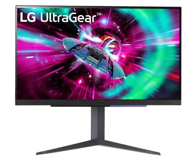 Монитор LG 27GR93U-B, 27", UltraGear IPS 1ms (GtG), AG, UHD 4K (3840x2160), 144Hz, HDR10, 1000:1, 400cd/m2, DCI-P3 95%, USB3.0 (1up/2down), VRR, AMD Free-sync, NVIDIA G-Sync, HDMI, DP, Height Adjustable, Pivot, Tilt, Headphone Out, Black