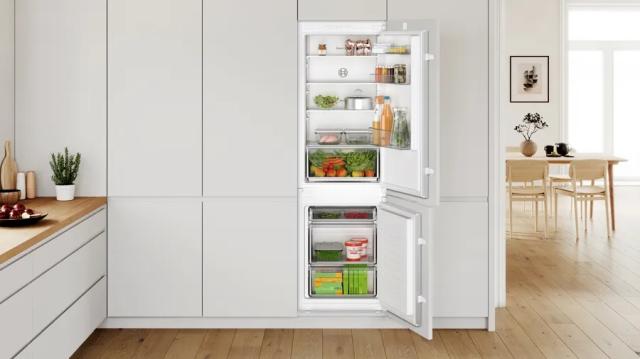 Хладилник Bosch KIV86NSE0 SER2 BI fridge-freezer, LowFrost, E, 177,2 x 54.1 cm, 267l(183+84), 35dB, Eco Airflow, BigBox, sliding hinge