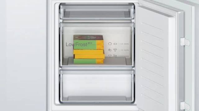 Хладилник Bosch KIV86NSE0 SER2 BI fridge-freezer, LowFrost, E, 177,2 x 54.1 cm, 267l(183+84), 35dB, Eco Airflow, BigBox, sliding hinge