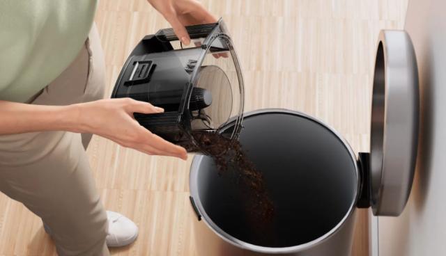 Прахосмукачка Bosch BGC21HYG1, SER4 Bagless vacuum cleaner ProHygienic, 550 W, 2.0 L, 76 dB(A), White