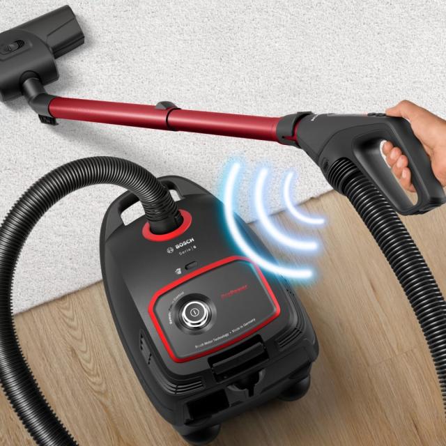 Прахосмукачка Bosch BGL6POW2 Series 6, Vacuum cleaner with bag, 4l, ProPower, Remote control, PowerProtect, Black