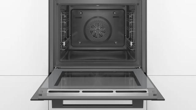 Фурна Bosch HBA372EB0, SER4, 71 l, Pyrolytic+Hydrolytic cleaning, AutoPilot 10, Telescopic guides on 1 level, LED Touch Control, Energy efficiency A, Black