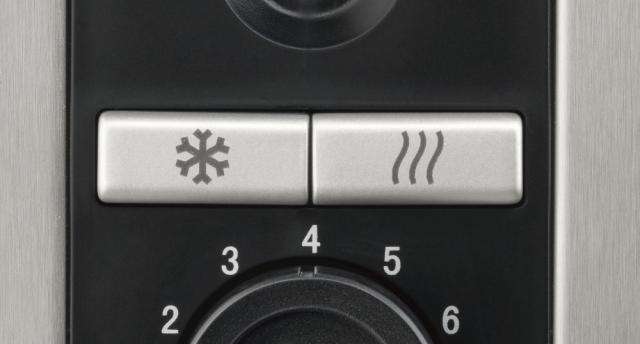Тостер Bosch TAT7203, Toaster, Stainless steel, 860-1050 W,  Heating grille, Auto power off, Defrost and warm setting,  Black