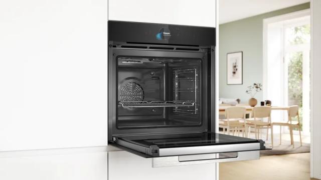 Фурна Bosch HRG7784B1, SER8, Built-in Steam oven 60 x 60 cm, 71 l, TFT touch display, Digital control ring, 4D hot air, Air fry, Added steam, Pyrolytic+Hydrolytic, Oven Assistant, Meatprobe, A+, HC, Black