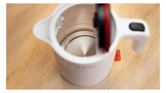 Електрическа кана Bosch TWK2M161, MyMoment Plastic Kettle, 2400 W, 1.7 l, Cup indicator, Limescale filter, Triple safety function, White