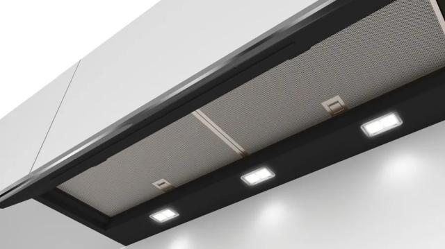 Аспиратор Bosch DBB97AM60 SER6 Integrated box hood 90cm B, max 749 m2/h, 63 dB, Glass panel with integrated TouchSelect control, LED light, black