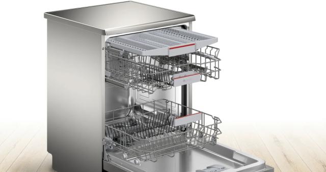 Съдомиялна Bosch SMS4EMI06E SER4 Free-standing dishwasher, B, EcoDrying, 9,0l, 14ps, 6p/5o, 42dB(B), Silence 41dB, 3rd drawer, Rackmatic, inox, HC