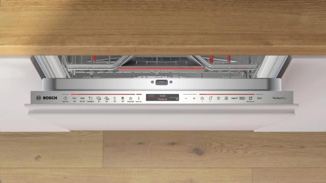 Съдомиялна Bosch SMH8ZCX01E SER8 Intelligent dishwasher fully integrated, C, Zeolith, 9,0l, 14ps, 8p/6o, 39dB(B), 3rd drawer, VarioHinge+, PerfectDry, Extra Clean Zone, TFT display, sideLight, HC, interior light