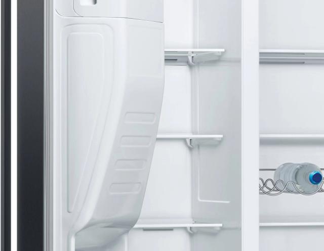 Хладилник Bosch KAD93ABEP SER6 American SbS refrigerator, NoFrost, E, 178.7/90.8/70.7cm, 562l(371+191), 42dB, Auto dispenser and IceMaker, water connect., inv.comp., black