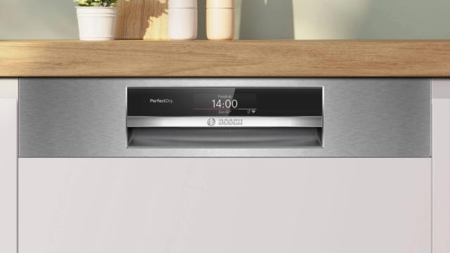 Съдомиялна Bosch SMI8YCS02E SER8 Intelligent dishwasher integrated, A, Zeolith, EcoDrying, 9,5l, 14ps, 8p/6o, 44dB(B), Night Program 43dB, 3rd drawer, Extra Clean Zone, 2 TFT display, PerfectDry, HC, interior light