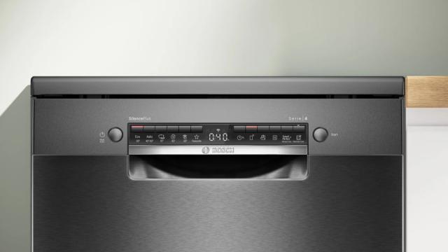 Съдомиялна Bosch SMS4EMC06E SER4 Free-standing dishwasher, B, EcoDrying, 9,0l, 14ps, 6p/5o, 42dB(B), Silence 41dB, 3rd drawer, Rackmatic, black inox, HC