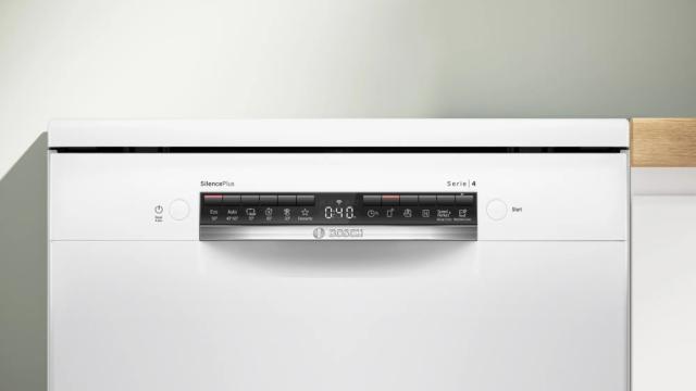 Съдомиялна Bosch SMS4EVW00E SER4 Free-standing dishwasher, C, EcoDrying, Polinox, 9,0l, 14ps, 6p/5o, 44dB(B), Silence 42dB, 3rd drawer, Rackmatic, white, HC