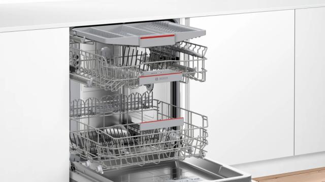 Съдомиялна Bosch SMV6YCX02E SER6 Dishwasher fully integrated, A, Zeolith, EcoDrying, 9,5l, 14ps, 6p/5o, 44dB(B), Silence 43dB, 3rd basket, display, HC, interior light