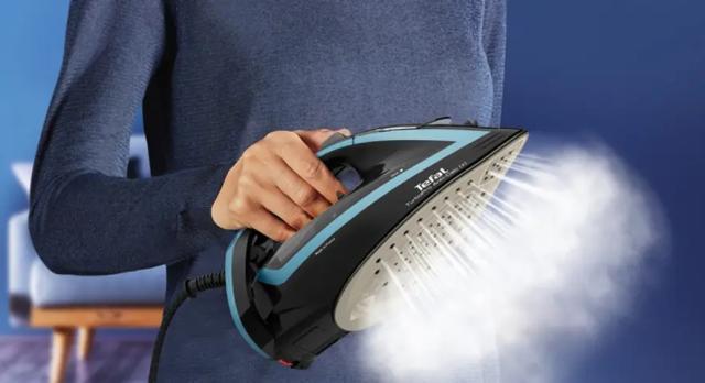 Ютия Tefal FV5695E1 STEAM IRONS TURBO PRO