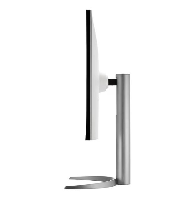 Монитор LG 32UQ750P-W, 31.5" UtraFine AG, VA, DCI-P3 90% , 4ms, 400 cd/m2, 2500:1, 3840x2160, 144Hz, HDR 10, USB Type-C, HDMI, DisplayPort, FreeSync Premium, VRR, Dynamic Action Sync, Speaker, Headphone out, Tilt, Height Adjustable, Clockwise