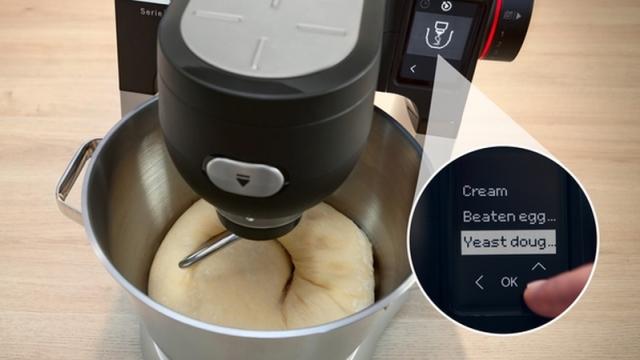 Кухненски робот Bosch MUMS6ZS00, Compact Kitchen Machine with scale, MUM6, 3D Planetary Mixing, 1600 W, Professional pastry set, Extra large 5.5L stainless steel bowl, Jet black matt