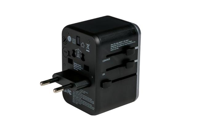 Адаптер Verbatim UTA-04 Universal Travel Adapter with 1 x USB-C PD 61W & QC 3.0 / 1 x USB-C / 3 x USB-A