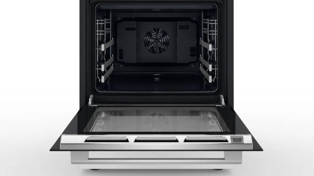 Готварска печка Bosch HKS79U250, SER6, Electric free-standing cooker, A, 63 l, AutoPilot 30, 3D Hotair, Sinking buttons, Pyrolytic+Hydrolytic, Stainless Steel