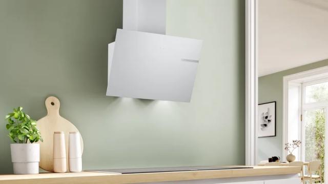 Аспиратор Bosch DWK65DK20, SER2, Wall hood 60 cm, A, LED lights, transparent glass, white print, max 430 m3/h, 60 dB