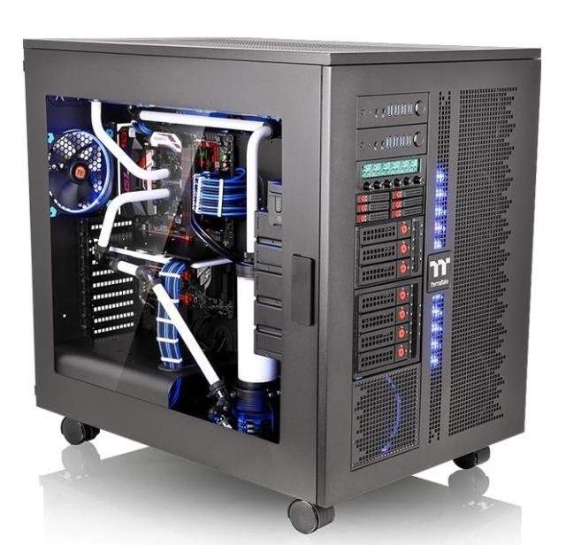 Кутия за компютър Thermaltake Core W200