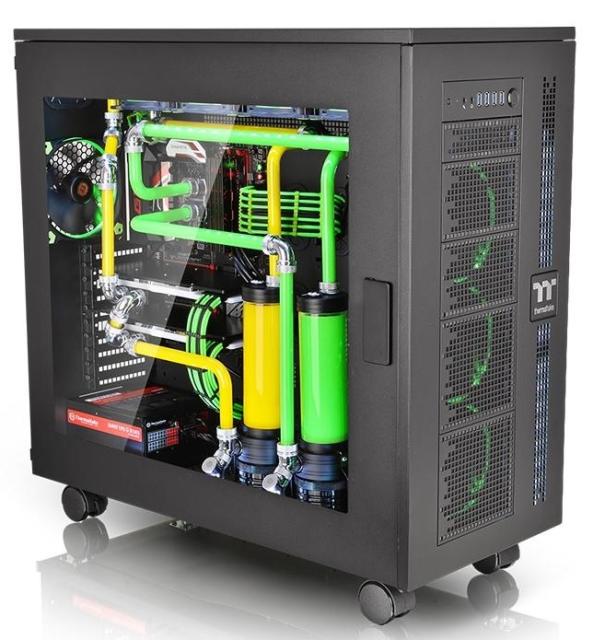 Кутия за компютър Thermaltake Core W100