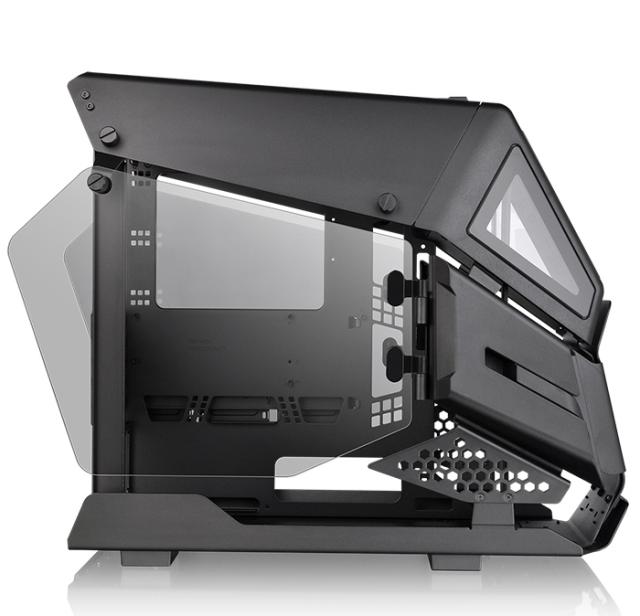 Кутия за компютър Thermaltake AH T200