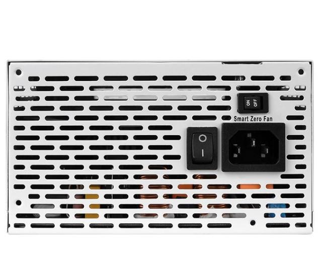 Захранване Thermaltake Toughpower GF1 Snow 650W
