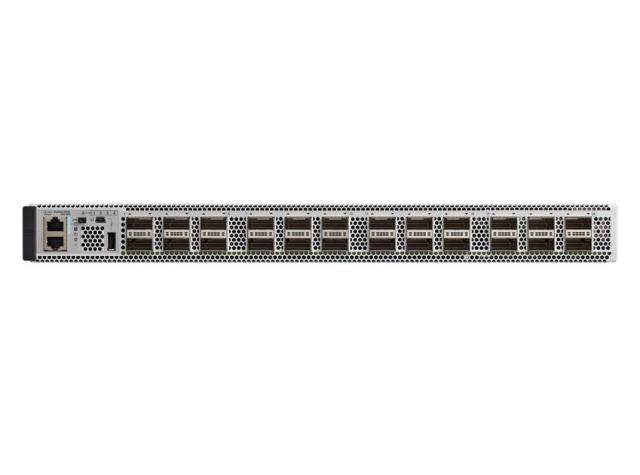 Комутатор Cisco Catalyst 9500 24-port 40G switch, NW Adv. License