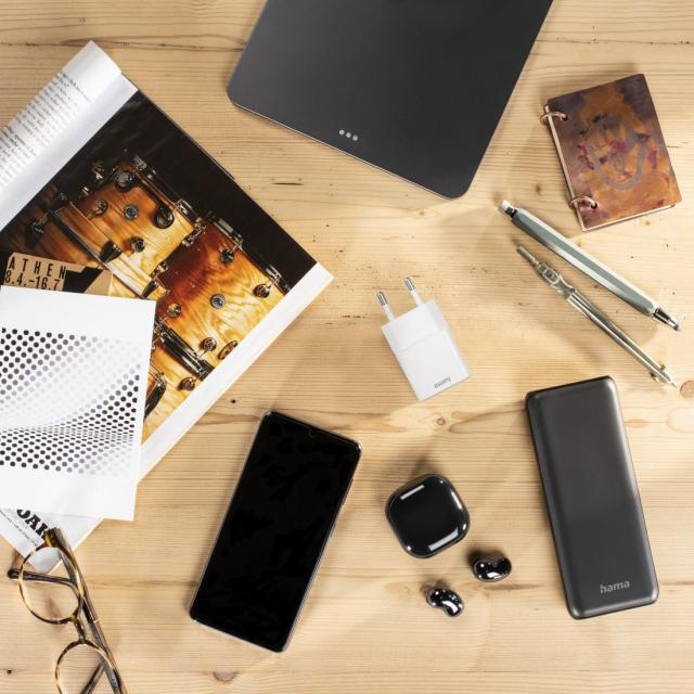 Бързо зарядно HAMA, 220V, USB-C, PD/Qualcomm, 25W, Бял